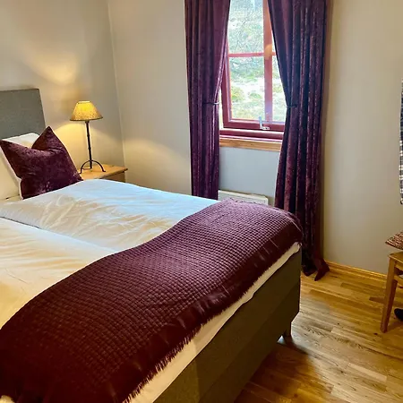 Charming 2-bedroom In 아파트 *