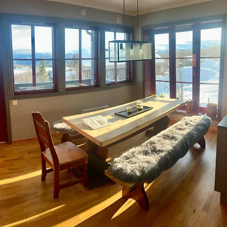 Charming 2-bedroom In Apartament Beitostolen