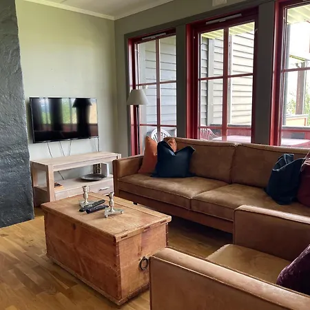 Charming 2-bedroom In